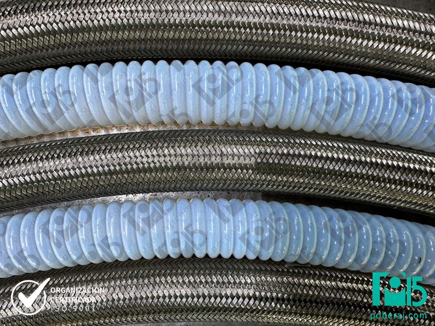 Manguera PTFE corrugada con refuerzo de Acero Inoxidable Codigo M043F