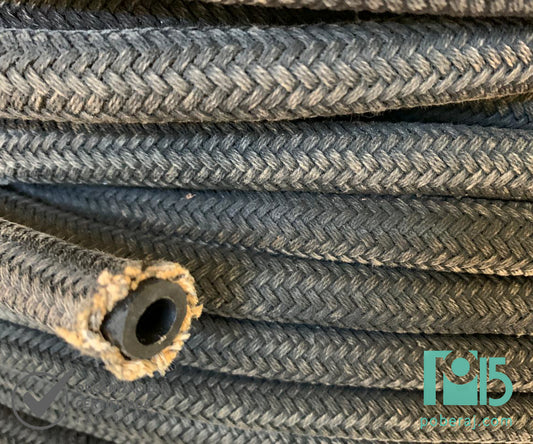 Manguera Industrial ignífuga combustible automotor Codigo M036N